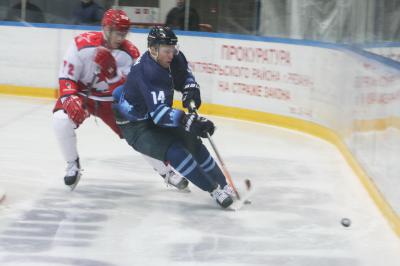 ХК «Рязань» стартовал в чемпионате ВХЛ с победы над чеховской «Звездой»